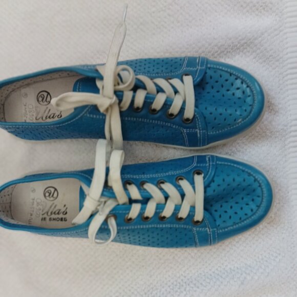 Perforated Leather running shoes . New and Unworn. - Picture 6 of 6